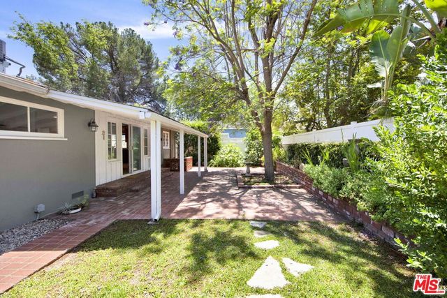 4519 Camellia Avenue, Studio City, CA 91602