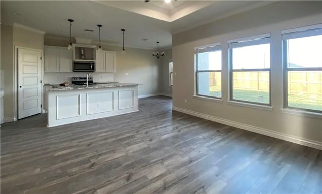 11506 S Creek Dr, Corpus Christi, TX 78510