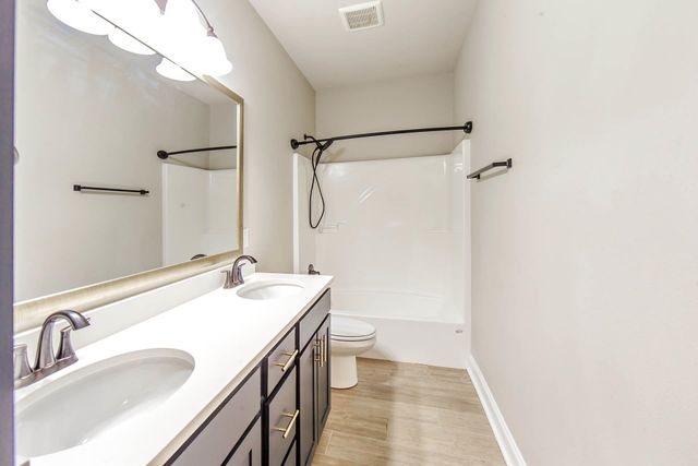 200 Kings Wood Avenue, Thibodaux, LA 70301