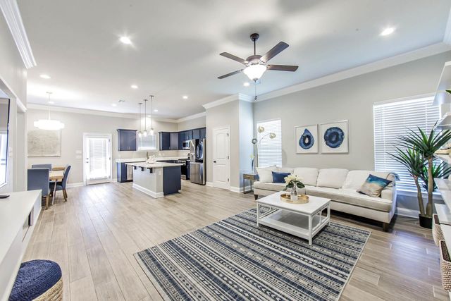 200 Kings Wood Avenue, Thibodaux, LA 70301