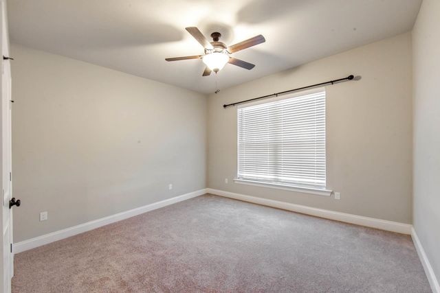 200 Kings Wood Avenue, Thibodaux, LA 70301