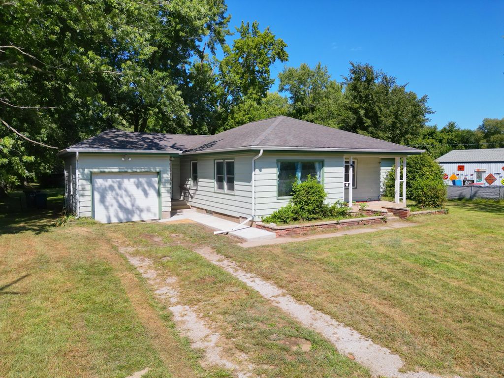 4110 E Michigan Boulevard, Michigan City, IN 46360