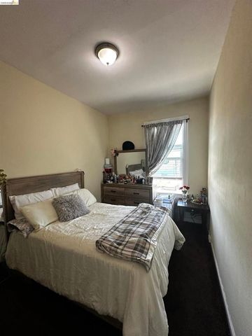1746 10Th Ave, Oakland, CA 94606