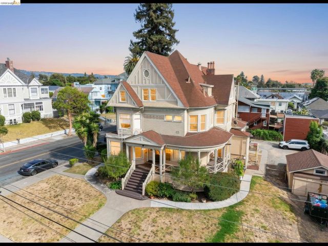 1746 10Th Ave, Oakland, CA 94606