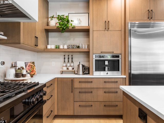 5420 Nw 15TH Cir, Camas, WA 98607