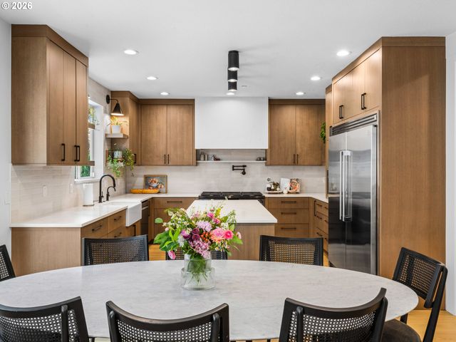 5420 Nw 15TH Cir, Camas, WA 98607