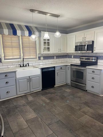 135 Mount Gilead Drive, Orangeburg, SC 29118