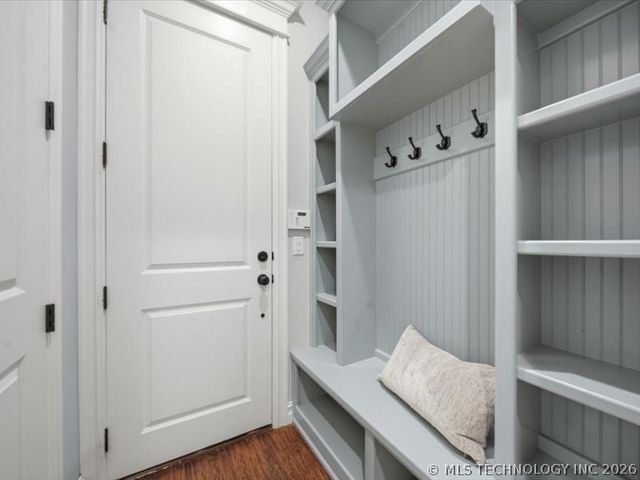 1119 W 108th Place S, Jenks, OK 74037