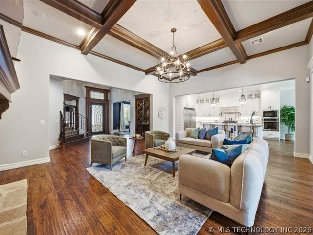 1119 W 108th Place S, Jenks, OK 74037