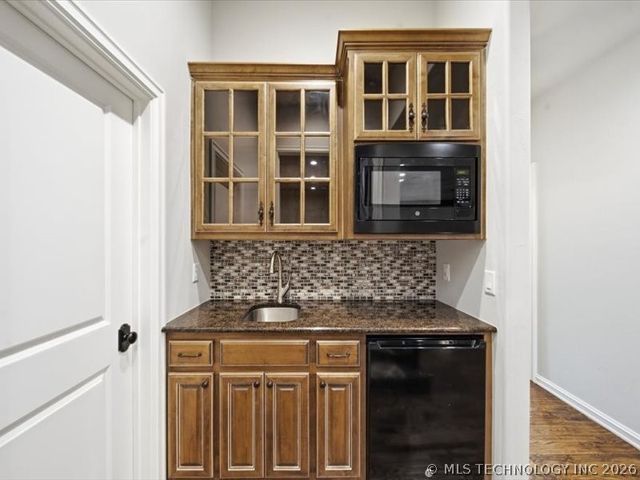 1119 W 108th Place S, Jenks, OK 74037