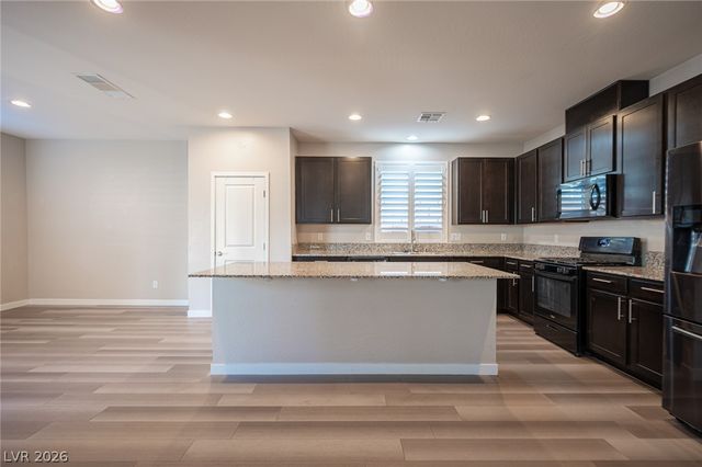 9742 Zircon Cliff Avenue, Las Vegas, NV 89148