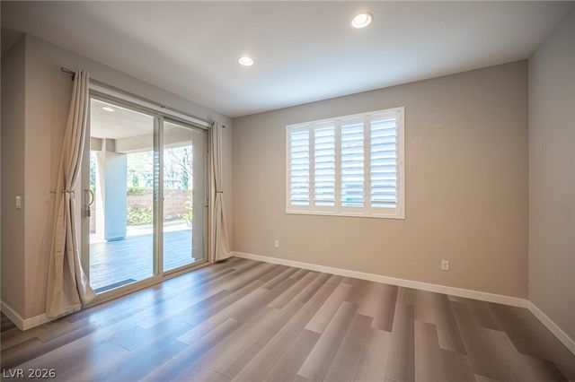 9742 Zircon Cliff Avenue, Las Vegas, NV 89148