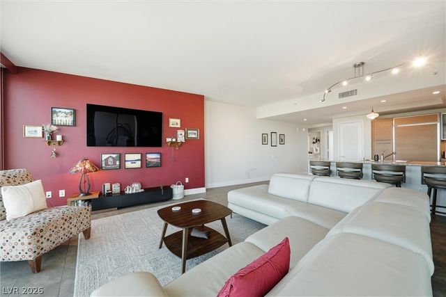 322 Karen Avenue 2402, Las Vegas, NV 89109