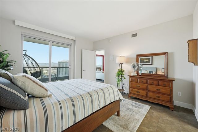 322 Karen Avenue 2402, Las Vegas, NV 89109