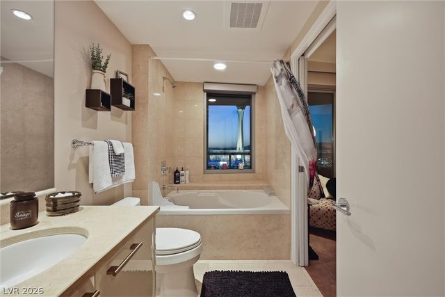 322 Karen Avenue 2402, Las Vegas, NV 89109