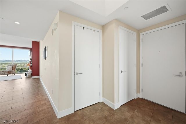 322 Karen Avenue 2402, Las Vegas, NV 89109