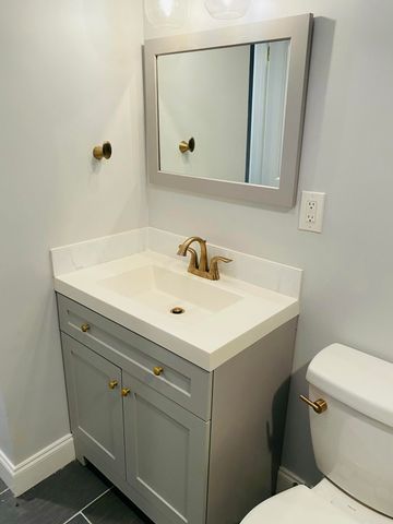 5268 NE 6th Avenue A28, Oakland Park, FL 33334