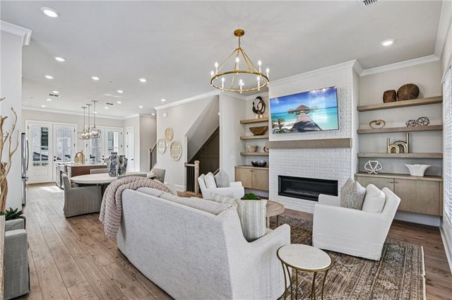 235 Midnight Oak Run 8, Alpharetta, GA 30009