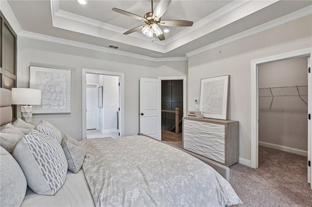 235 Midnight Oak Run 8, Alpharetta, GA 30009