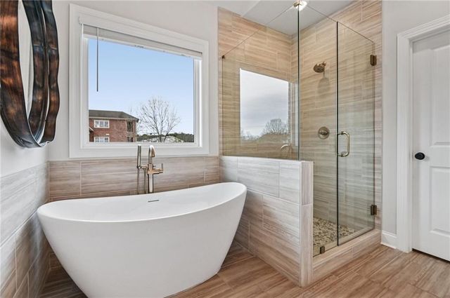 235 Midnight Oak Run 8, Alpharetta, GA 30009