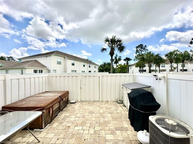 3605 Cedar Oak DR 106, Fort Myers, FL 33916
