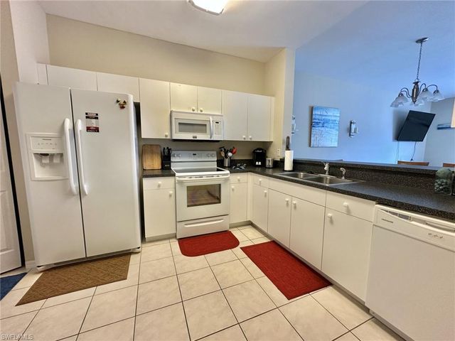 3605 Cedar Oak DR 106, Fort Myers, FL 33916
