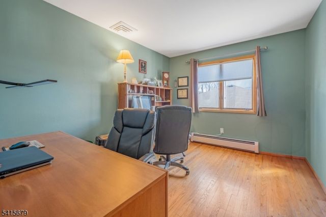 191 Pershing Rd 1, Clifton City, NJ 07013