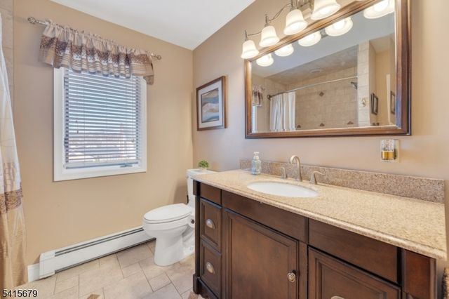 191 Pershing Rd 1, Clifton City, NJ 07013