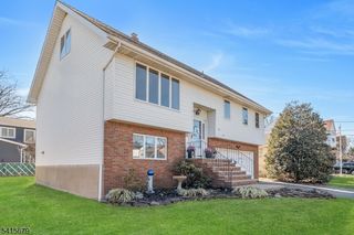 191 Pershing Rd 1, Clifton City, NJ 07013