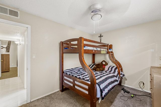 4633 Spring Valley Circle SW, Albuquerque, NM 87105