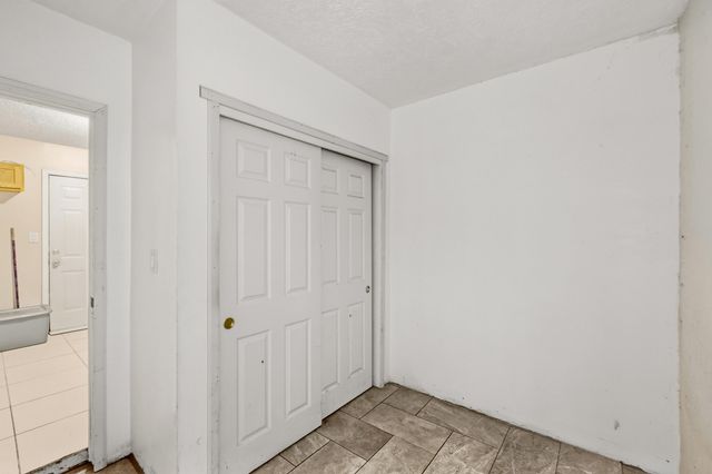 4633 Spring Valley Circle SW, Albuquerque, NM 87105