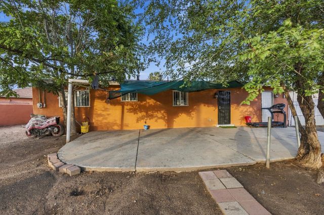 4633 Spring Valley Circle SW, Albuquerque, NM 87105