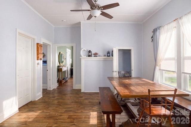 404 W 7th Avenue, Lexington, NC 27292