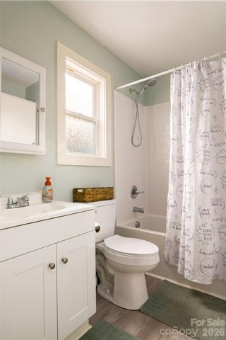 404 W 7th Avenue, Lexington, NC 27292