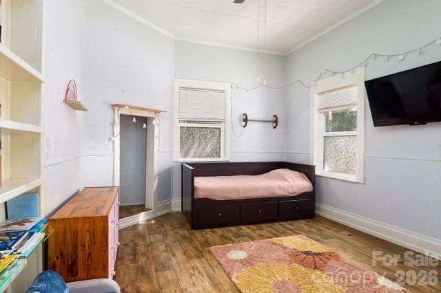 404 W 7th Avenue, Lexington, NC 27292