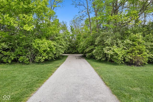 6432 Apperson Drive, Noblesville, IN 46060
