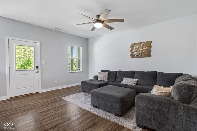 6432 Apperson Drive, Noblesville, IN 46060