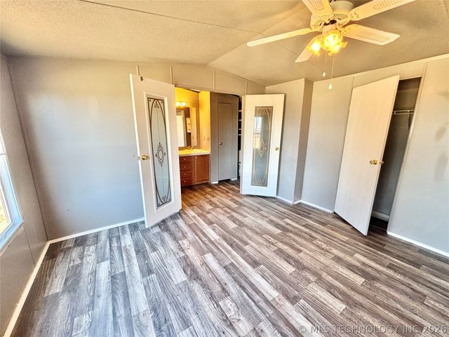 29150 S 28th Street East, Porum, OK 74455