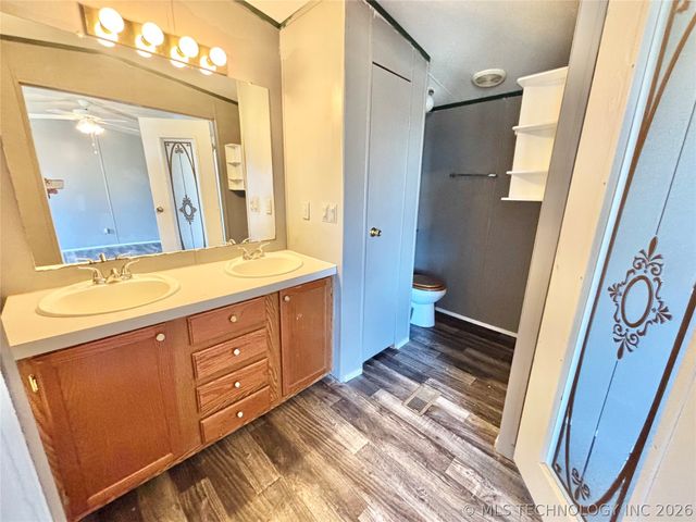 29150 S 28th Street East, Porum, OK 74455