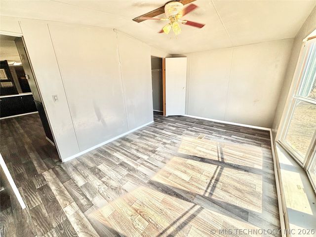 29150 S 28th Street East, Porum, OK 74455