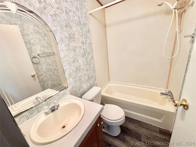 29150 S 28th Street East, Porum, OK 74455