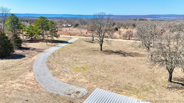 29150 S 28th Street East, Porum, OK 74455