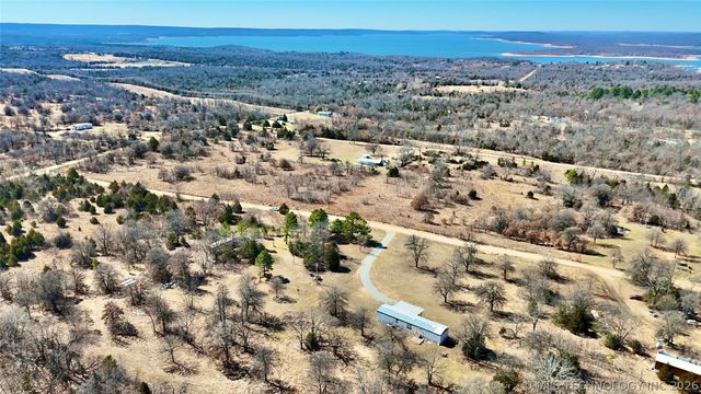 29150 S 28th Street East, Porum, OK 74455