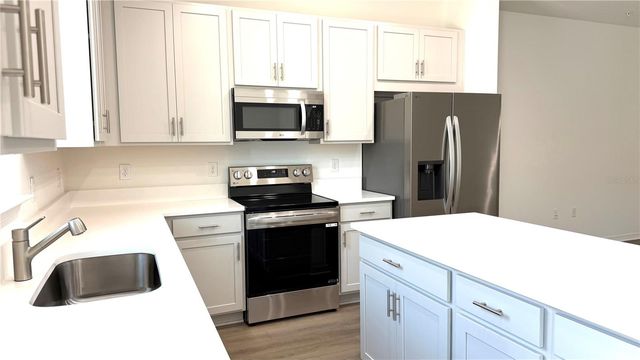706 BLISSFUL GARDENS WAY, Apopka, FL 32703