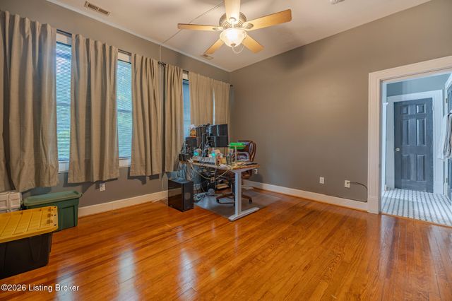 1410 S 1st St, Louisville, KY 40208