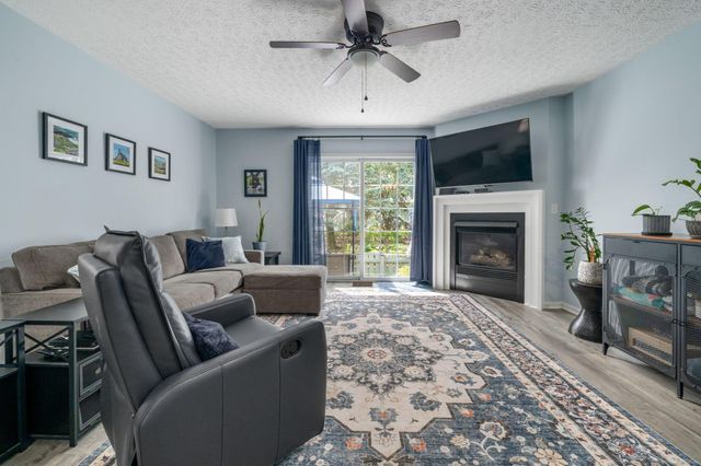 4043 Parkcove Drive, 19A, Columbus, OH 43230