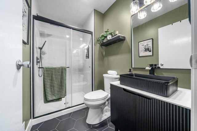 4043 Parkcove Drive, 19A, Columbus, OH 43230