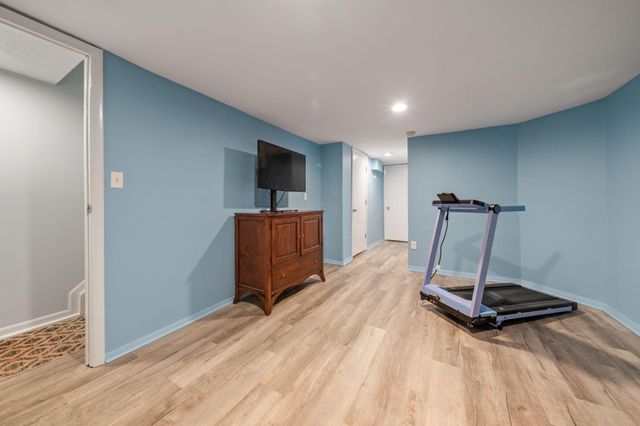 4043 Parkcove Drive, 19A, Columbus, OH 43230