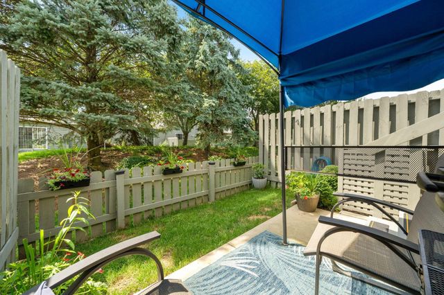4043 Parkcove Drive, 19A, Columbus, OH 43230