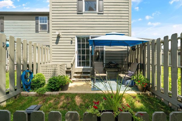 4043 Parkcove Drive, 19A, Columbus, OH 43230